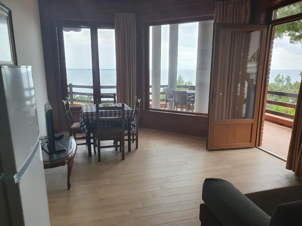 Hotel Brifs Shëngjin Εξωτερικό φωτογραφία