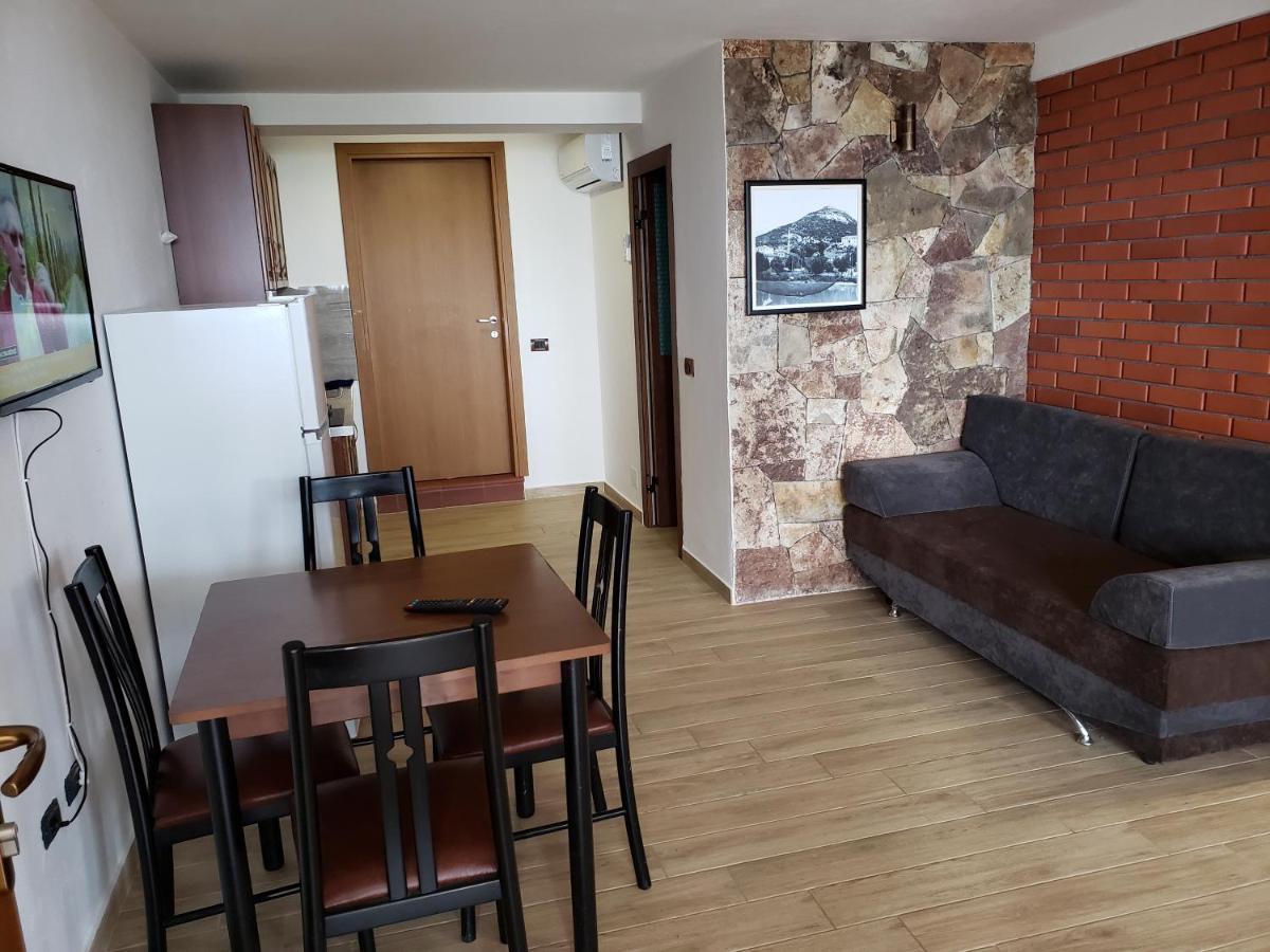 Hotel Brifs Shëngjin Εξωτερικό φωτογραφία