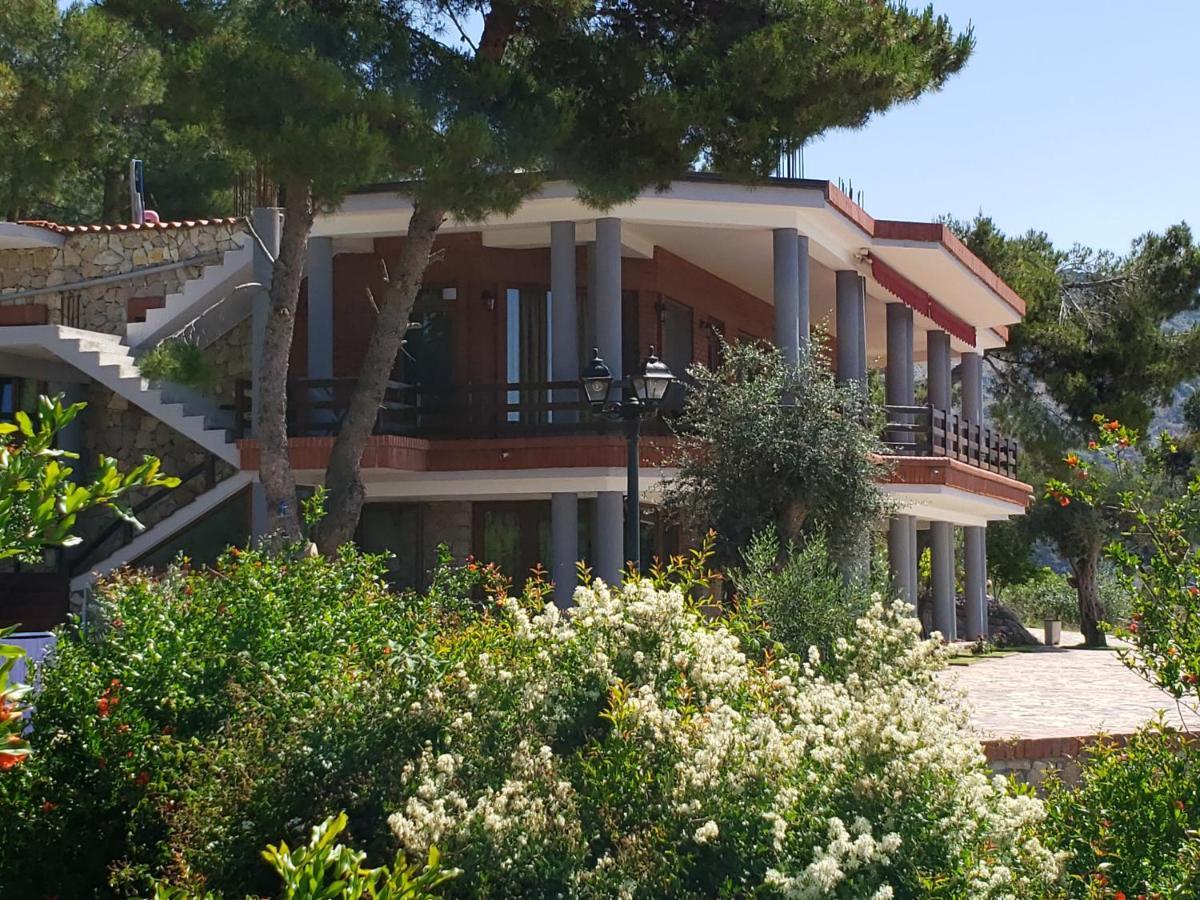 Hotel Brifs Shëngjin Εξωτερικό φωτογραφία